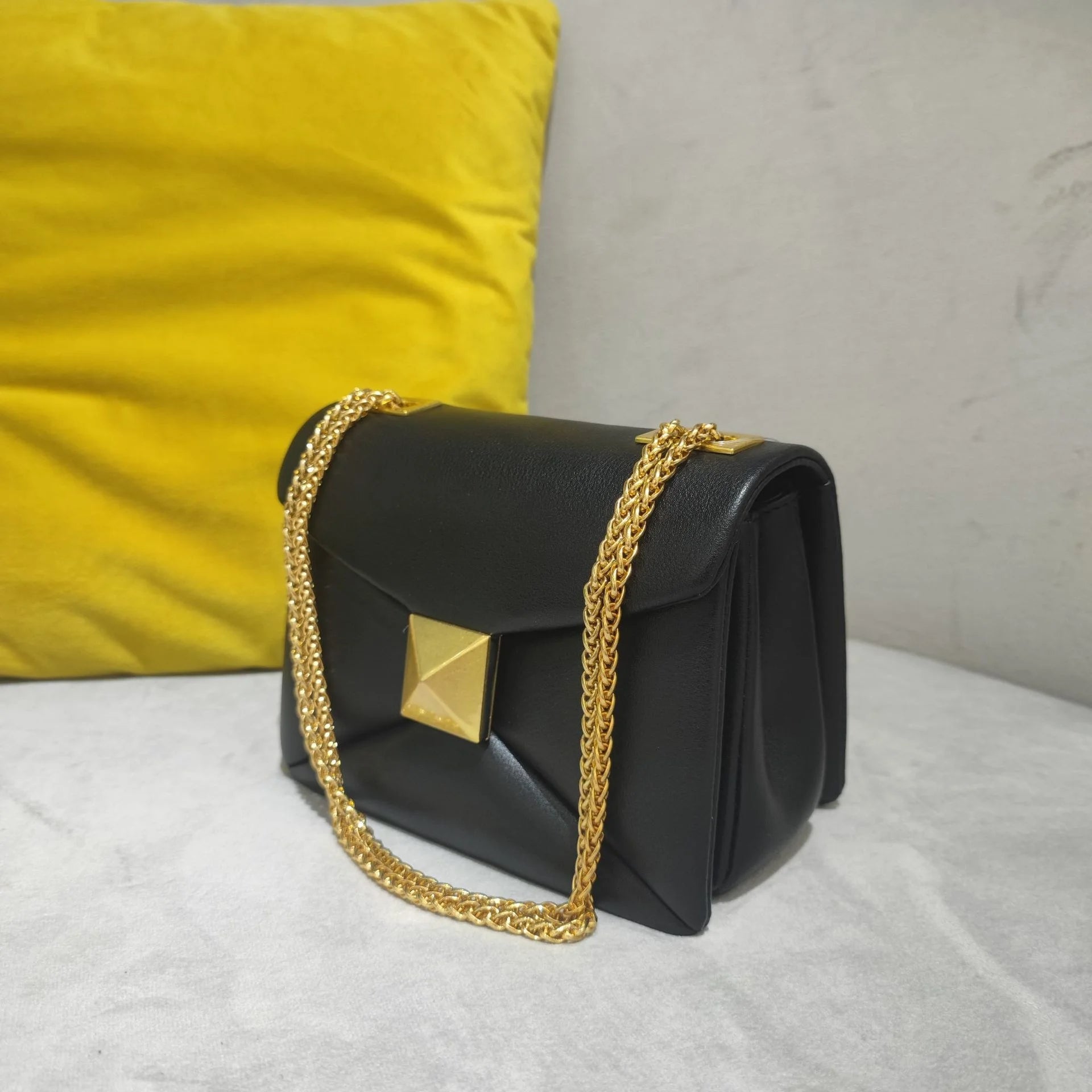 Shoulder Purse - Darlisette