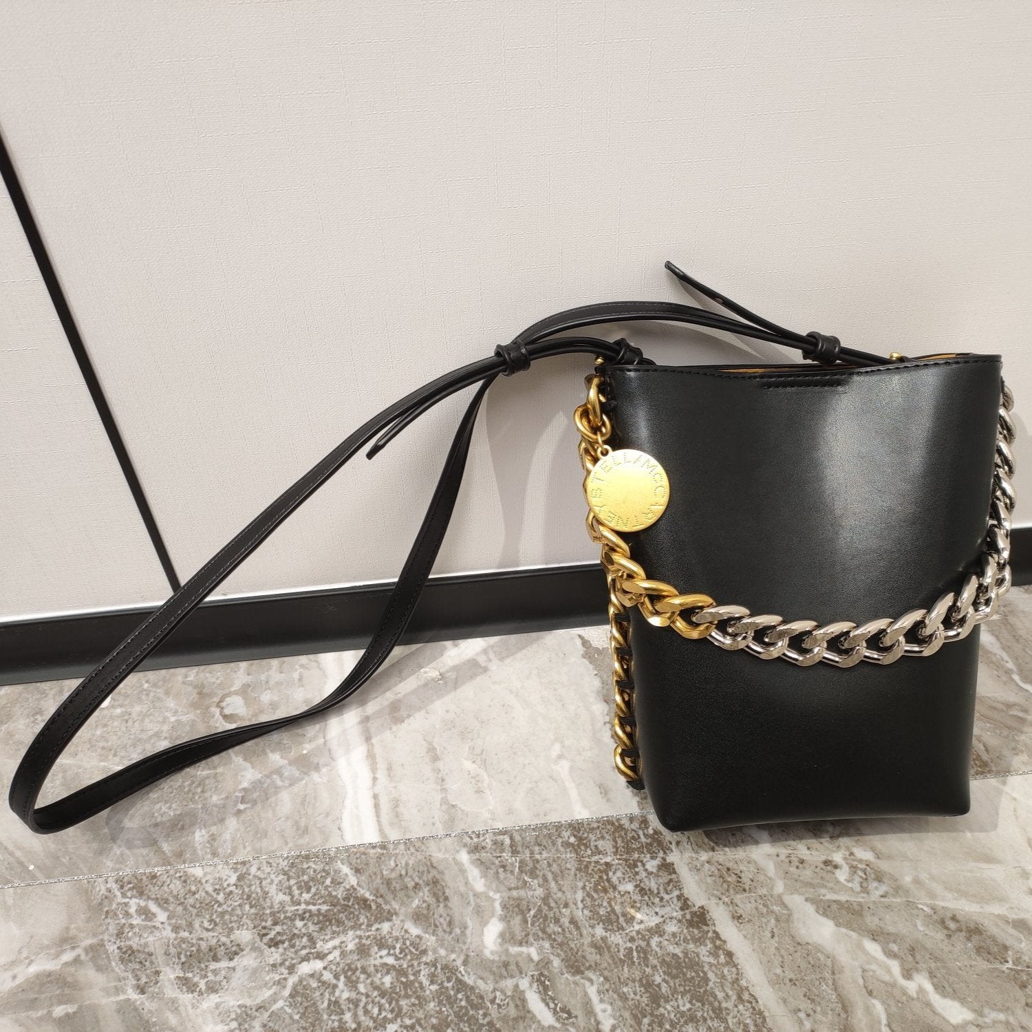 Chain Handbag - Darlisette