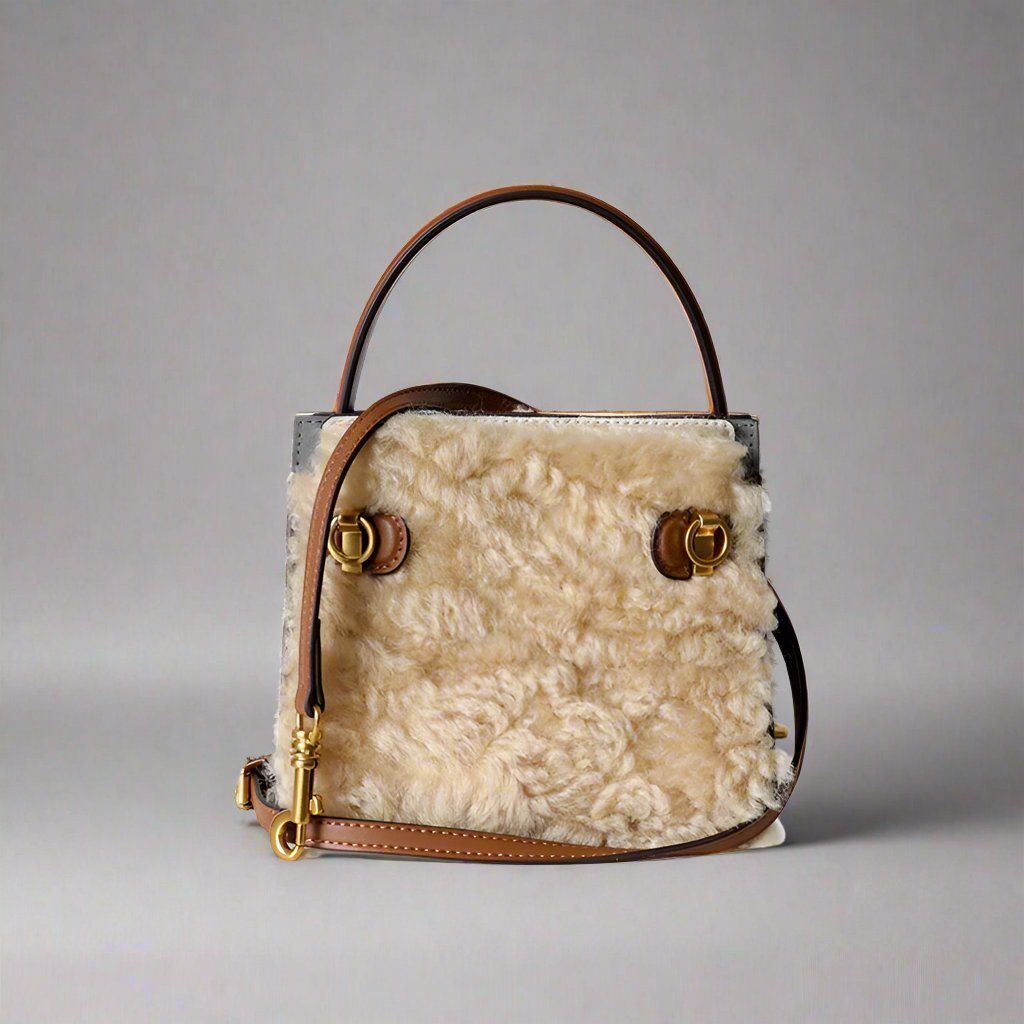 Gia Woolen Bag - Darlisette