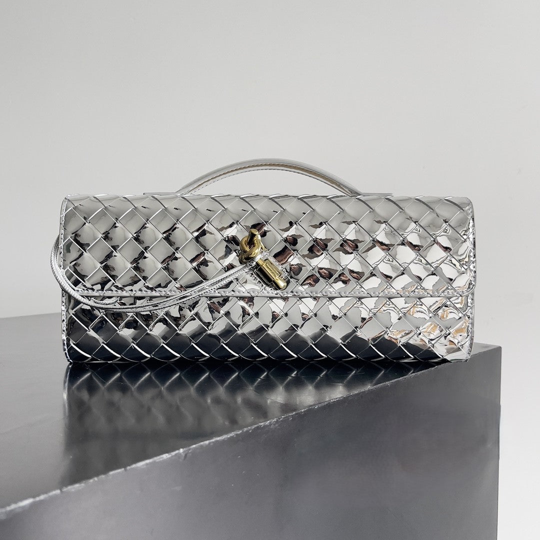 Silver fashion party clutch