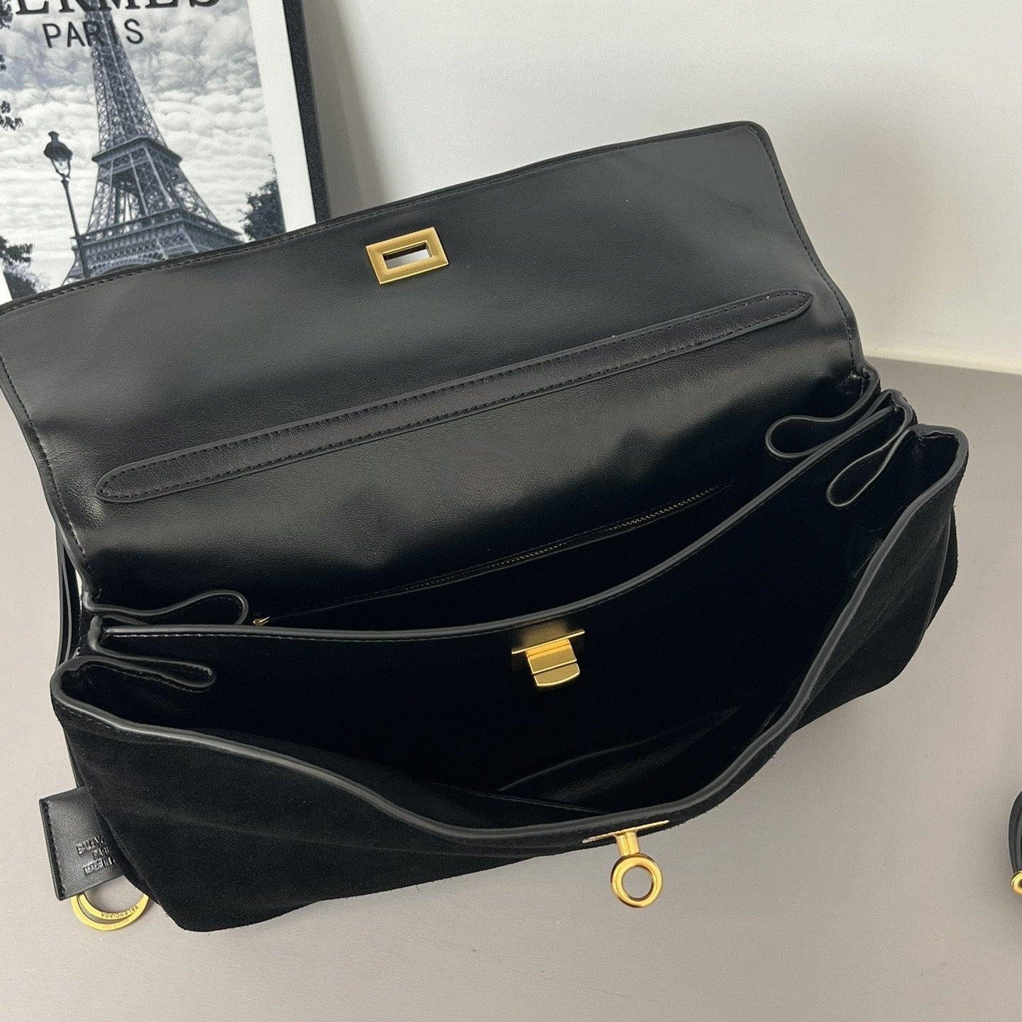 Black designer sac